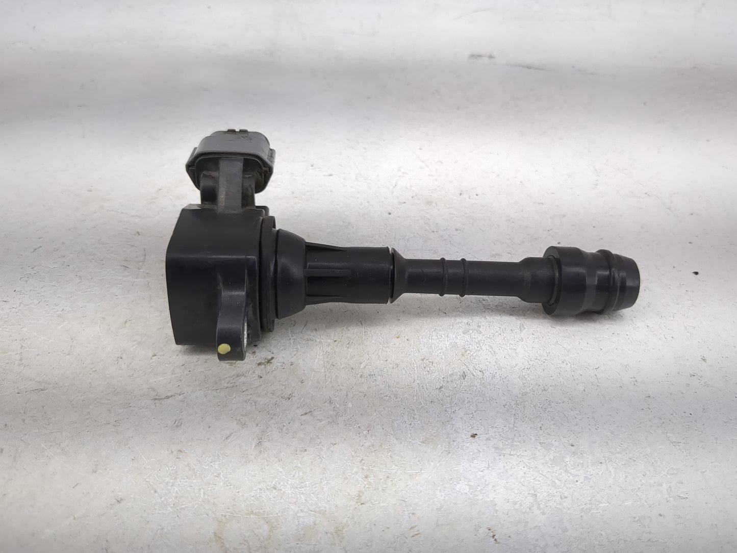 2003 Infiniti I35 Ignition Coil Igniter Pack - Oemusedautoparts1.com