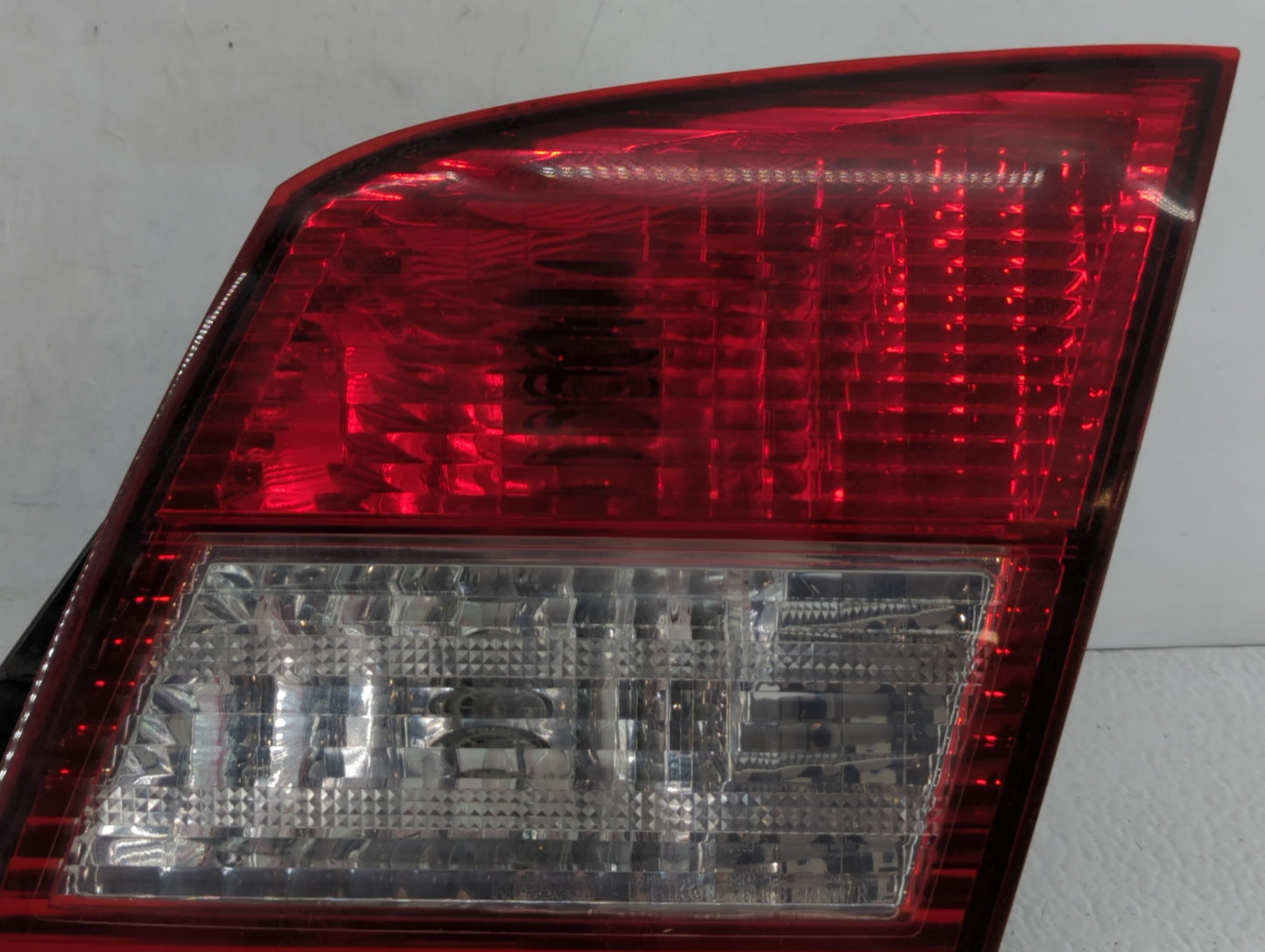 2002-2004 Infiniti I35 Tail Light Assembly Passenger Right OEM Fits Fits 2002 2003 2004 OEM Used Auto Parts - Oemusedautopar