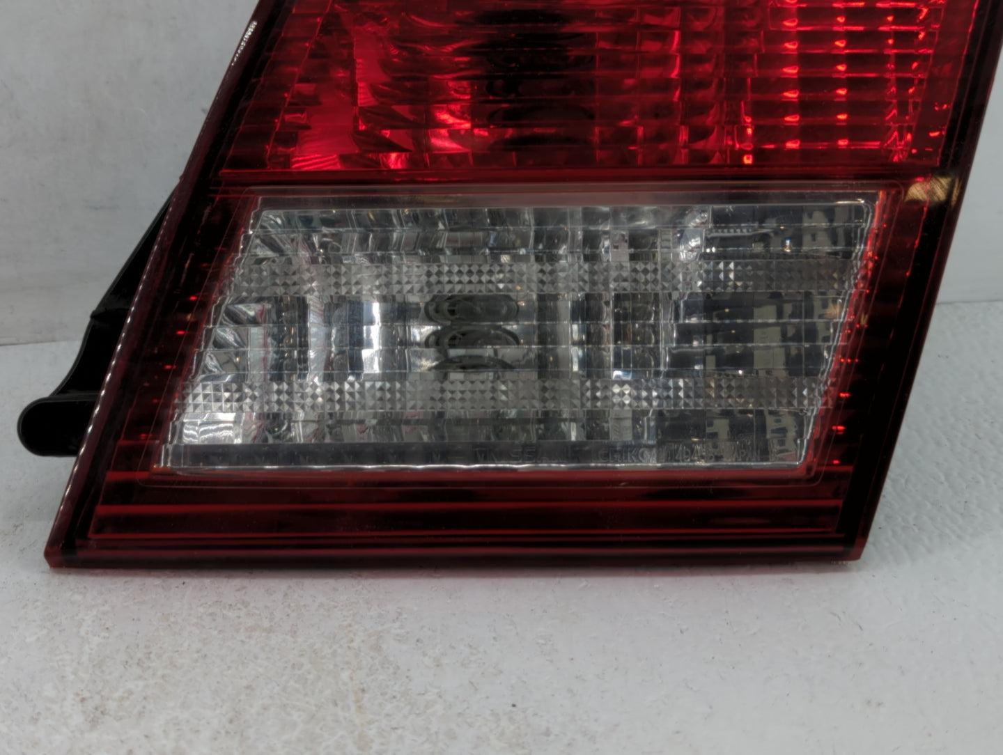 2002-2004 Infiniti I35 Tail Light Assembly Passenger Right OEM Fits Fits 2002 2003 2004 OEM Used Auto Parts - Oemusedautopar