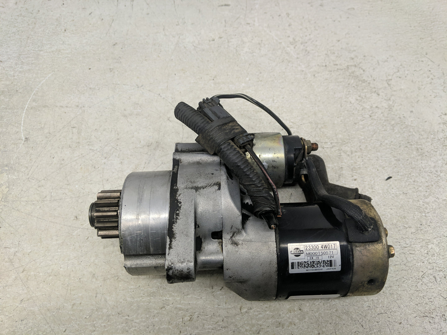 2002-2003 Infiniti Qx4 Car Starter Motor Solenoid OEM P/N:M000T50571 23300 4W017 Fits Fits 2002 2003 OEM Used Auto Parts - O