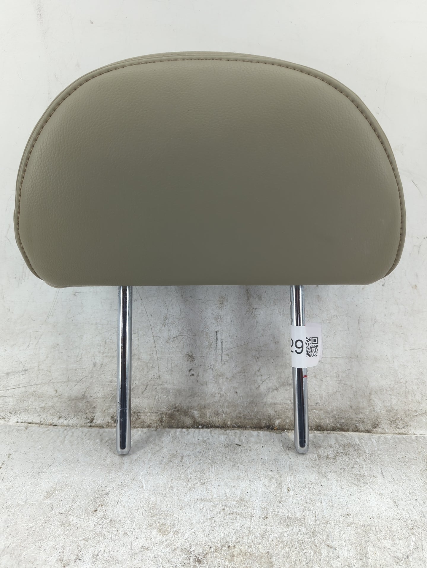 2003 Infiniti Qx4 Headrest Head Rest Rear Seat Fits OEM Used Auto Parts - Oemusedautoparts1.com