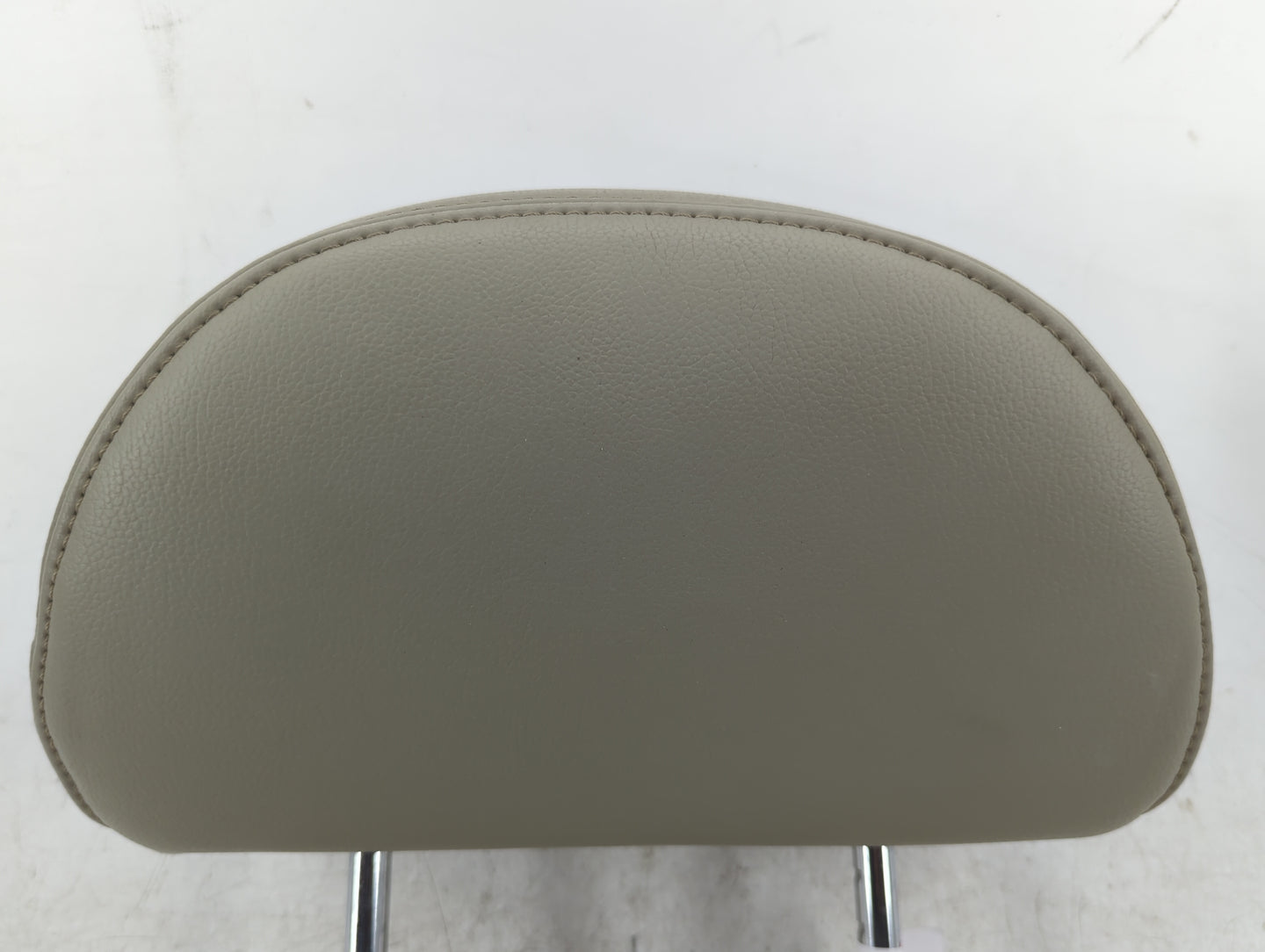 2003 Infiniti Qx4 Headrest Head Rest Rear Seat Fits OEM Used Auto Parts - Oemusedautoparts1.com