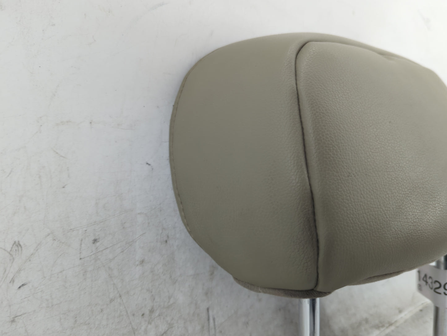 2003-2003 Infiniti Qx4 Headrest Head Rest Front Driver Seat Grey - Oemusedautoparts1.com