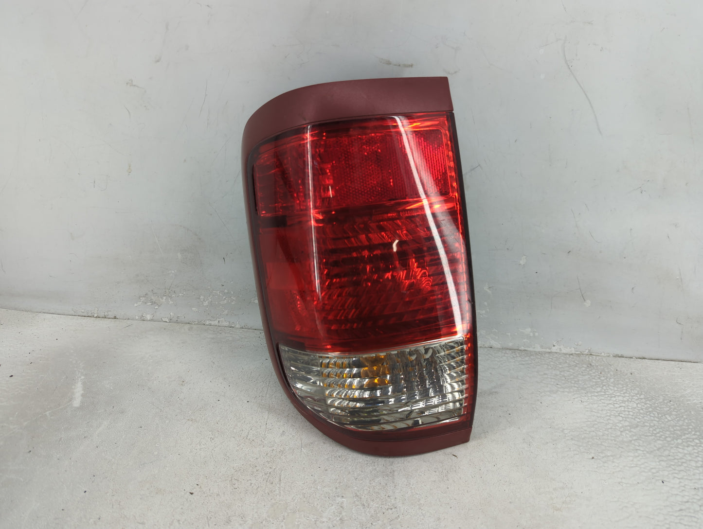 2001-2003 Infiniti Qx4 Tail Light Assembly Passenger Right OEM Fits Fits 2001 2002 2003 OEM Used Auto Parts - Oemusedautopar