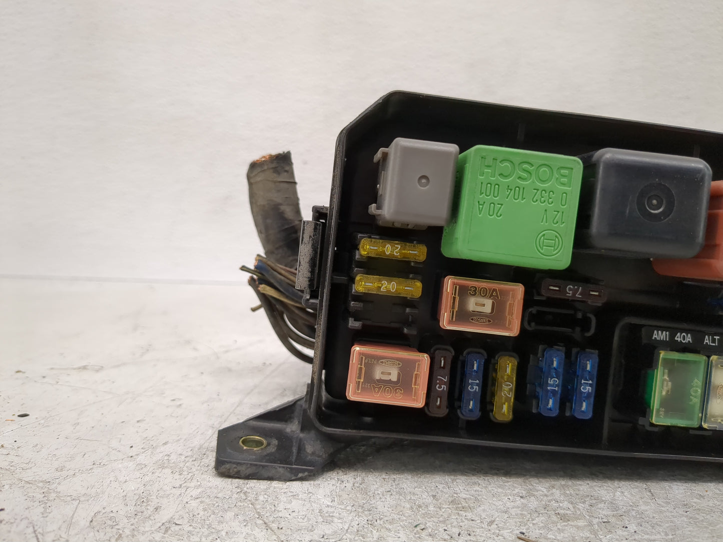 2003-2004 Jaguar S-Type Fusebox Fuse Box Panel Relay Module P/N:2R8T-14A003-EB 7154-3276 Fits Fits 2003 2004 OEM Used Auto P