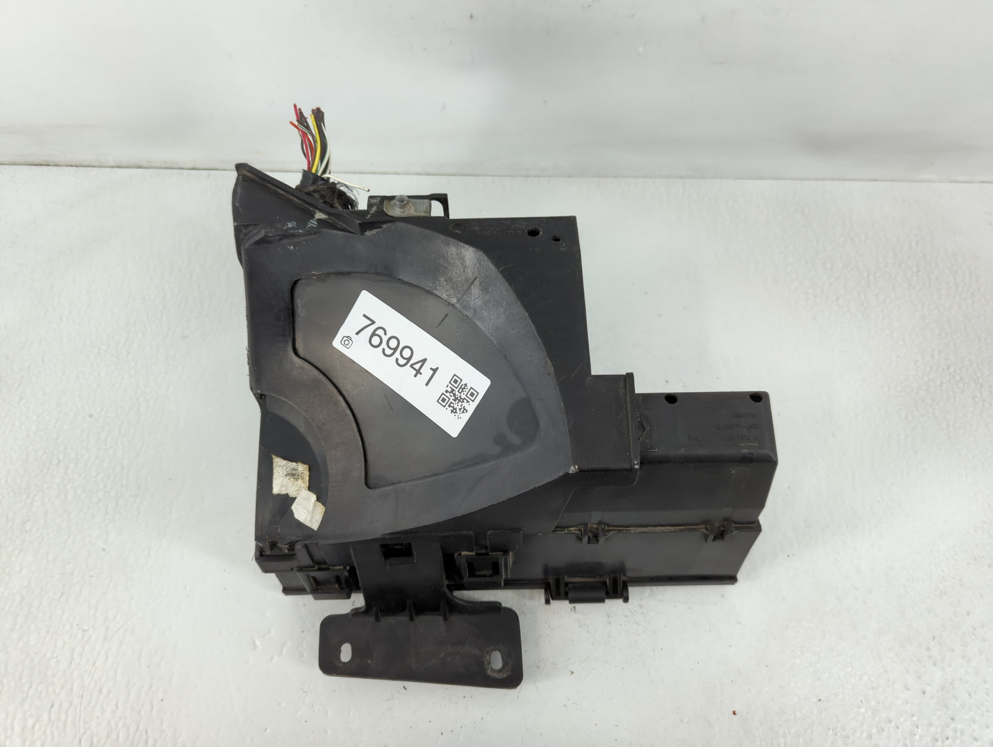 2003-2004 Jaguar S-Type Fusebox Fuse Box Panel Relay Module P/N:2R8T-14A003-EB 7154-3276 Fits Fits 2003 2004 OEM Used Auto P