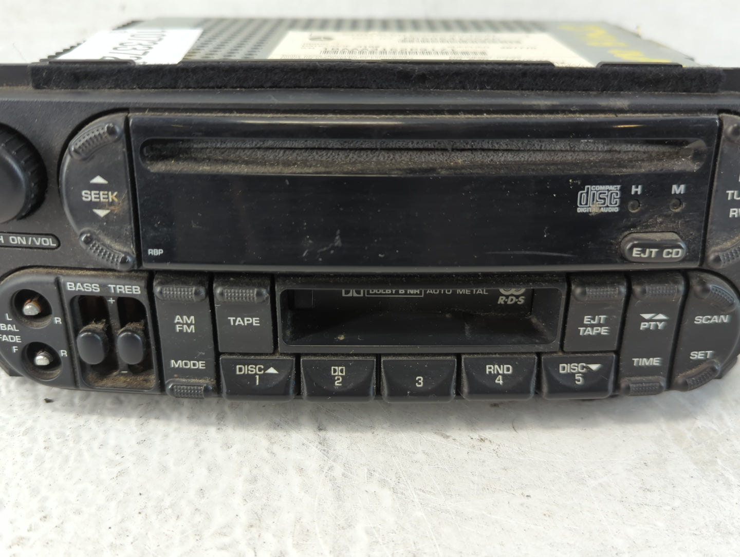 2002-2004 Jeep Grand Cherokee Radio AM FM Cd Player Receiver Replacement P/N:P05064125AD Fits Fits 2002 2003 2004 2005 2006 