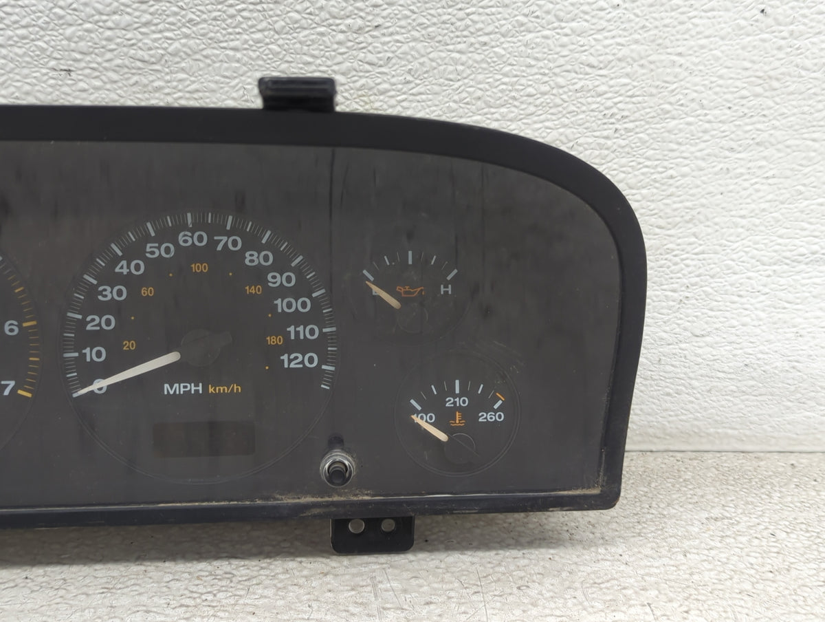 2002-2004 Jeep Grand Cherokee Instrument Cluster Speedometer Gauges P/N:56050802AC Miles:1K Fits Fits 2002 2003 2004 OEM Use