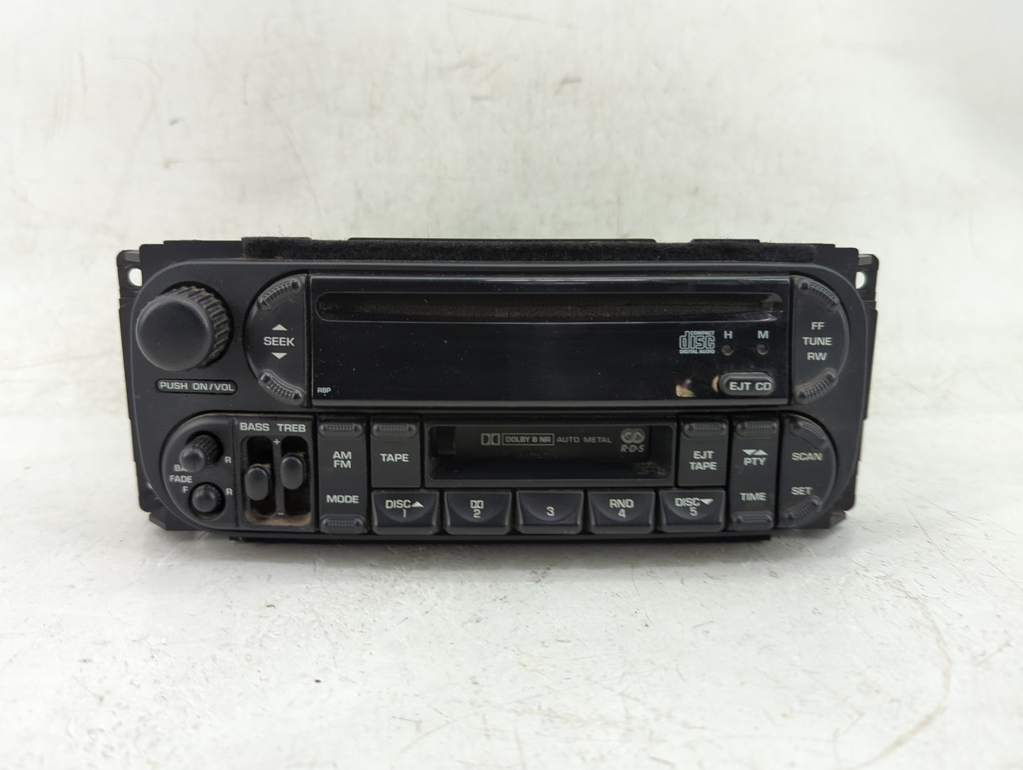 2002-2004 Jeep Grand Cherokee Radio AM FM Cd Player Receiver Replacement P/N:P05064125AC Fits Fits 2002 2003 2004 2005 2006 