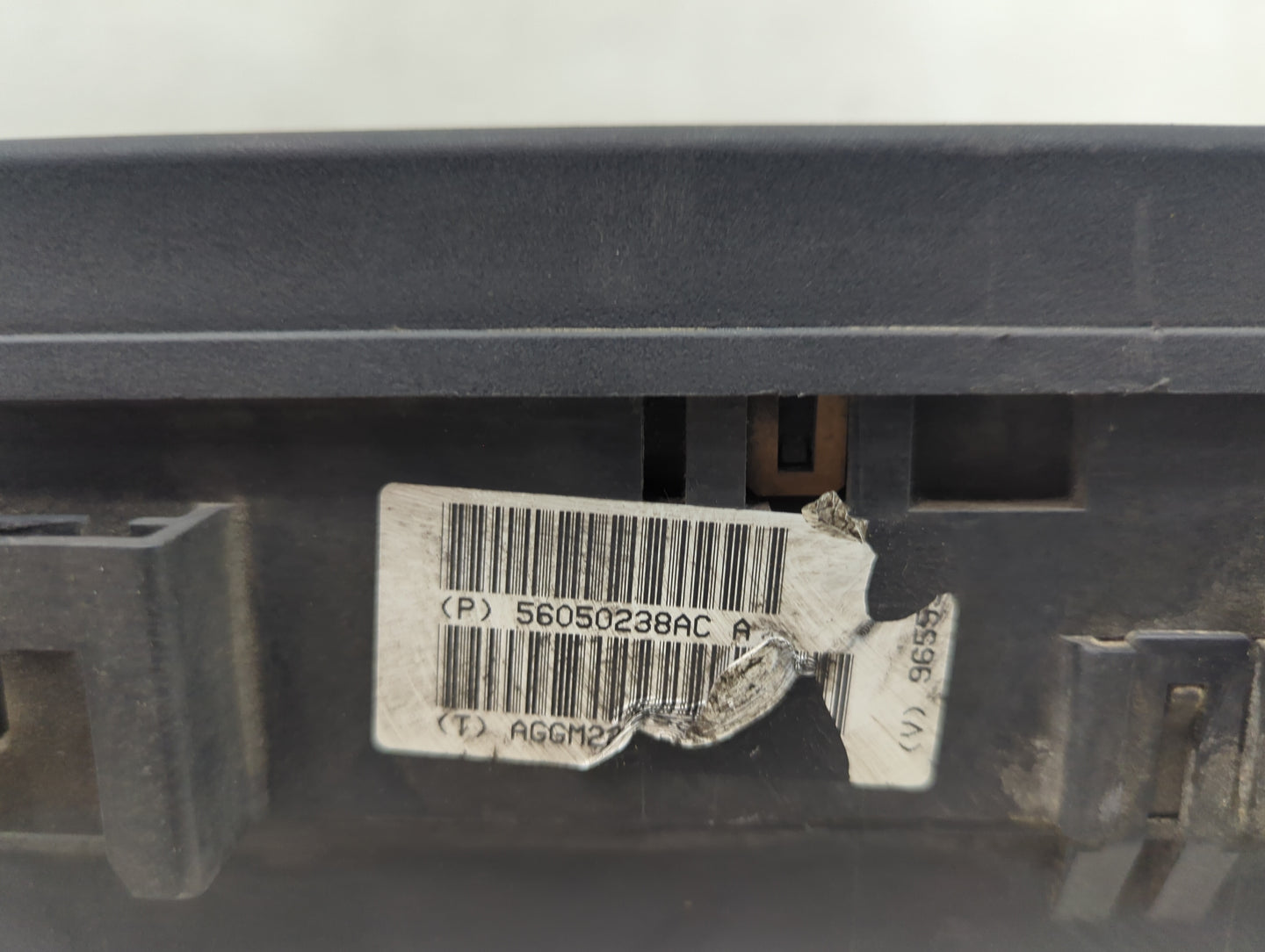 2000-2004 Jeep Grand Cherokee Fusebox Fuse Box Panel Relay Module P/N:56050238AC Fits Fits 2000 2001 2002 2003 2004 OEM Used