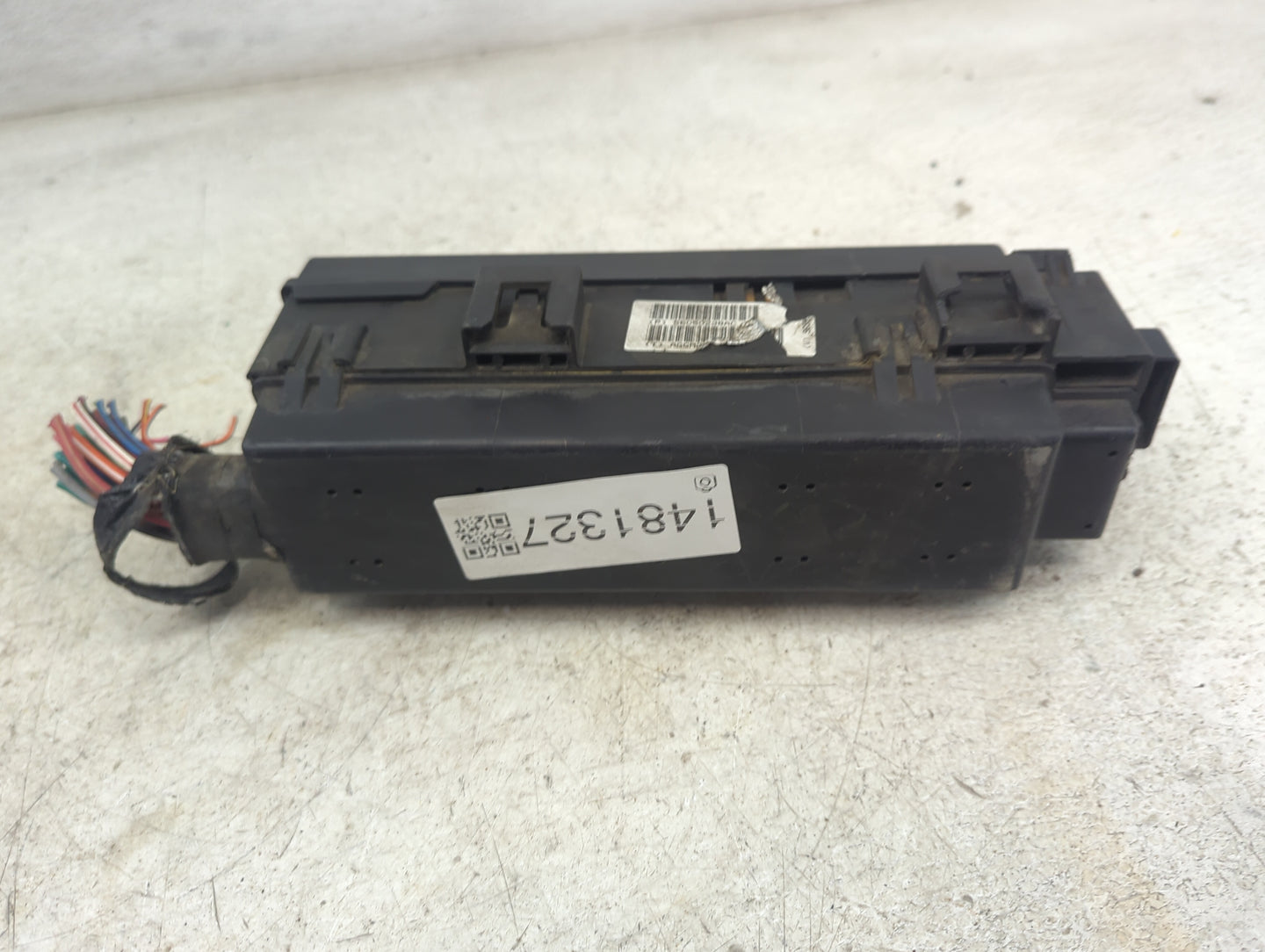2000-2004 Jeep Grand Cherokee Fusebox Fuse Box Panel Relay Module P/N:56050238AC Fits Fits 2000 2001 2002 2003 2004 OEM Used