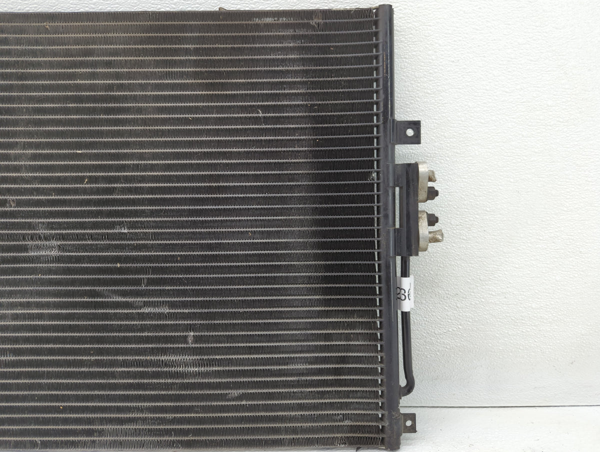 1999-2004 Jeep Grand Cherokee Undefined Black - Oemusedautoparts1.com