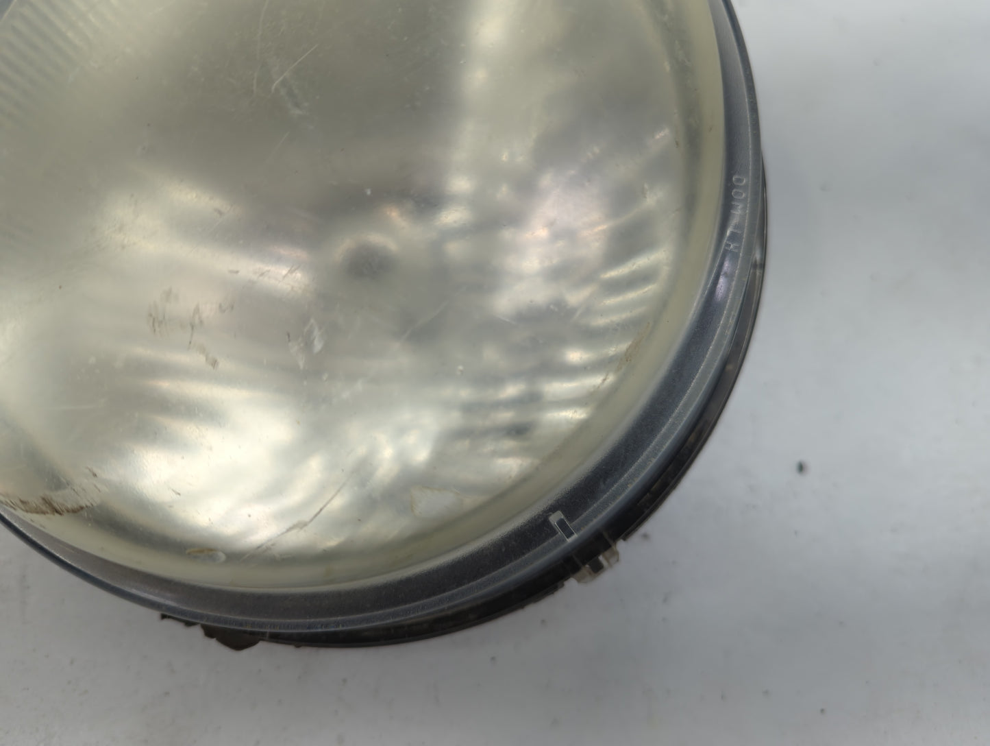2002-2004 Jeep Liberty Driver Left Oem Head Light Headlight Lamp - Oemusedautoparts1.com