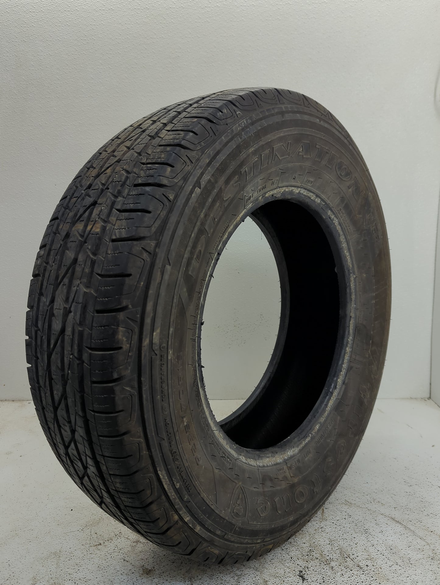 Used Tire 235/70R16 FIRESTONE DESTINATION LE 107T - Tread Depth 11/32 - Oemusedautoparts1.com