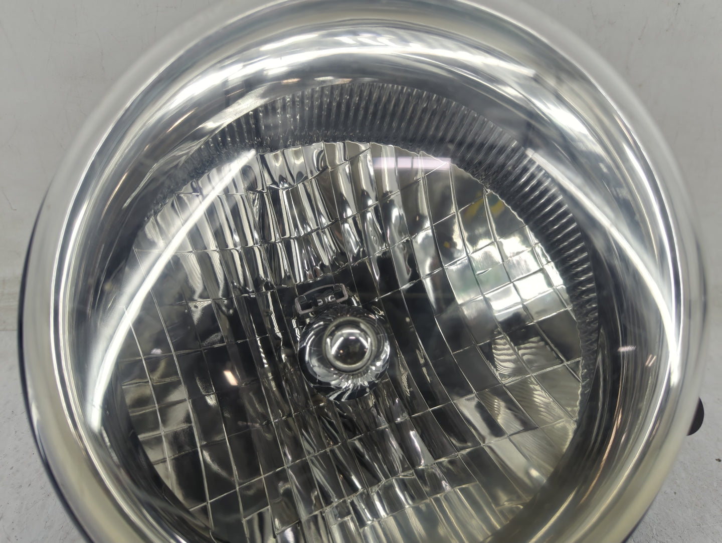 2002-2004 Jeep Liberty Driver Left Oem Head Light Headlight Lamp - Oemusedautoparts1.com