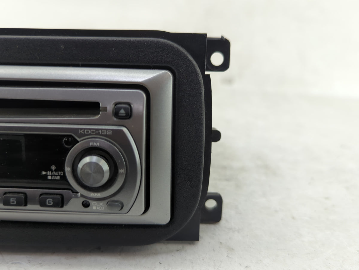 2003 Jeep Liberty Radio AM FM Cd Player Receiver Replacement OEM Used Auto Parts - Oemusedautoparts1.com