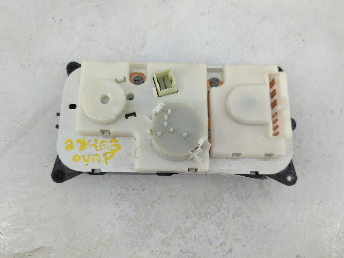 2002-2003 Jeep Liberty Climate Control Module Temperature AC/Heater Replacement P/N:55037533AD Fits Fits 2002 2003 OEM Used 