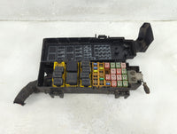 2002-2004 Jeep Liberty Fusebox Fuse Box Panel Relay Module P/N:56009950AR Fits Fits 2002 2003 2004 OEM Used Auto Parts - Oem