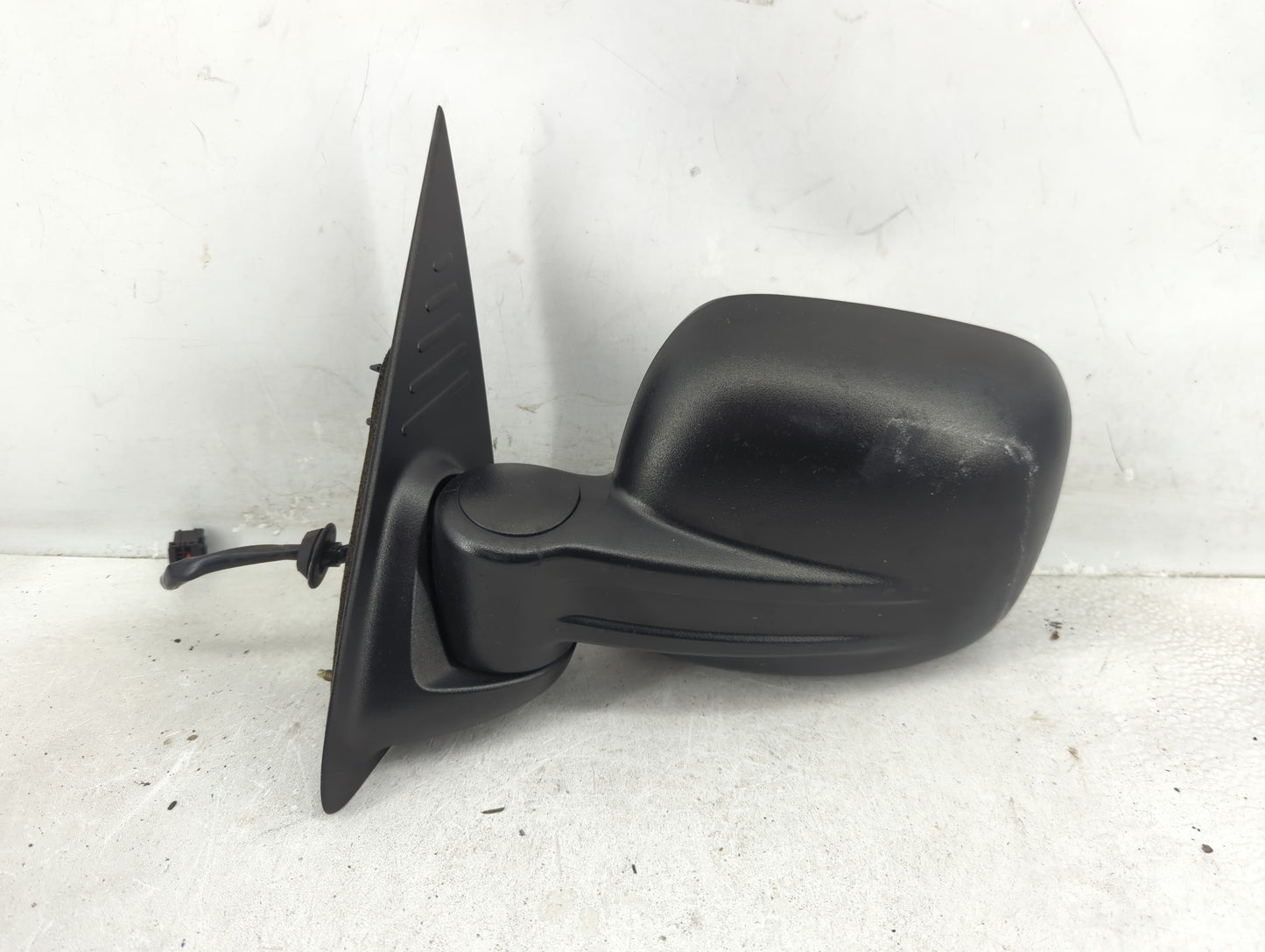 2002-2007 Jeep Liberty Driver Side View Mirror - Left Door Mirror OEM Used - Oemusedautoparts1.com