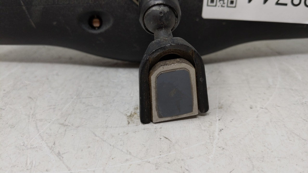 2003 Jeep Liberty Interior Rear View Mirror Replacement OEM P/N:E11015317 Fits Fits 2013 2014 OEM Used Auto Parts - Oemuseda