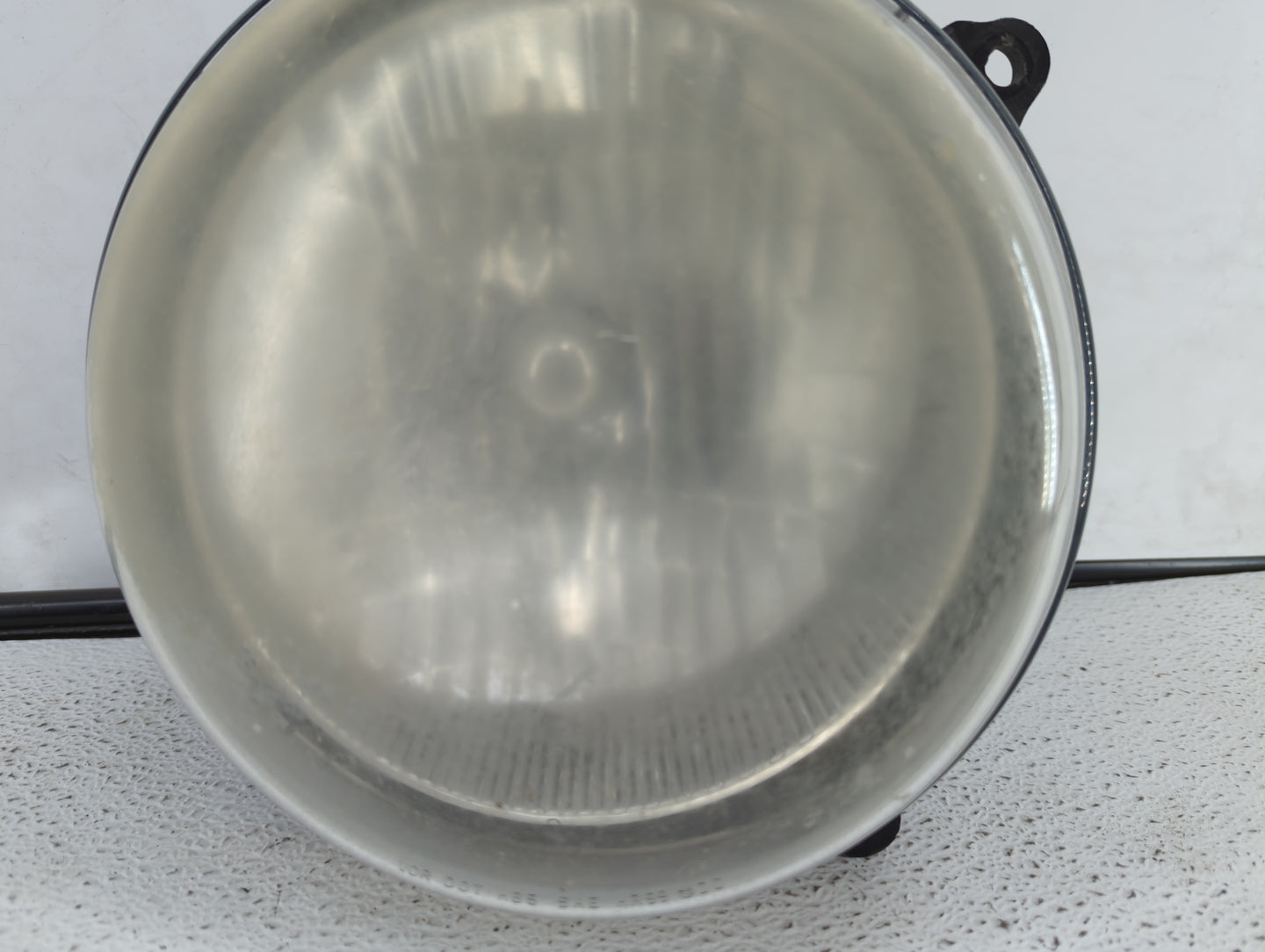 2002-2004 Jeep Liberty Passenger Right Oem Head Light Headlight Lamp - Oemusedautoparts1.com