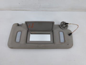 2002-2003 Jeep Liberty Sun Visor Shade Replacement Passenger Right Mirror Fits Fits 2002 2003 OEM Used Auto Parts - Oemuseda
