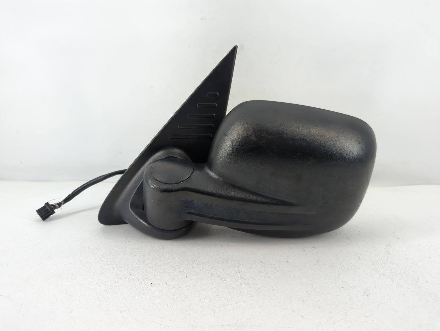 2002-2007 Jeep Liberty Driver Side View Mirror - Left Door Mirror OEM Used - Oemusedautoparts1.com