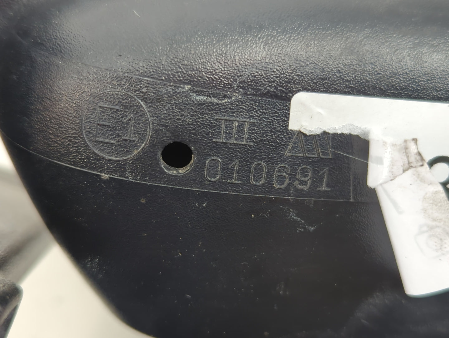 2002-2007 Jeep Liberty Driver Side View Mirror - Left Door Mirror OEM Used - Oemusedautoparts1.com