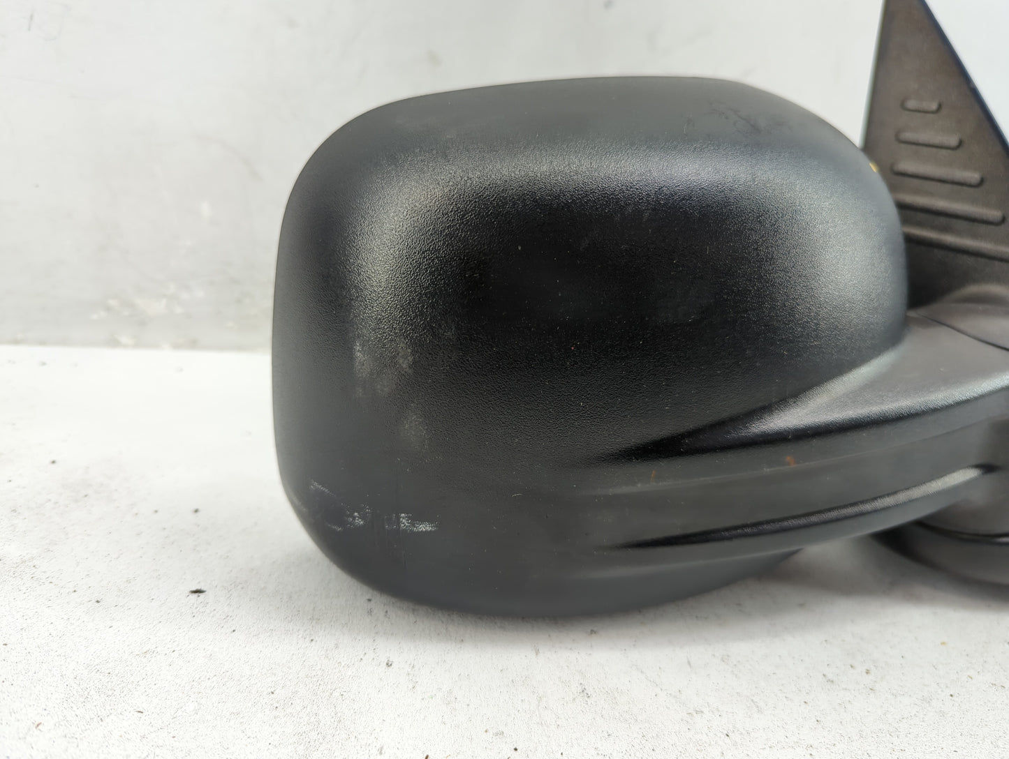 2002-2007 Jeep Liberty Passenger Side View Mirror - Right Door Mirror OEM Used - Oemusedautoparts1.com