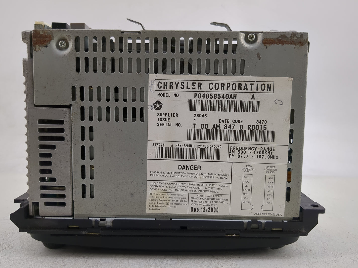 2002-2007 Jeep Liberty Radio AM FM Cd Player Receiver Replacement Fits Fits 2002 2003 2004 2005 2006 2007 OEM Used Auto Part