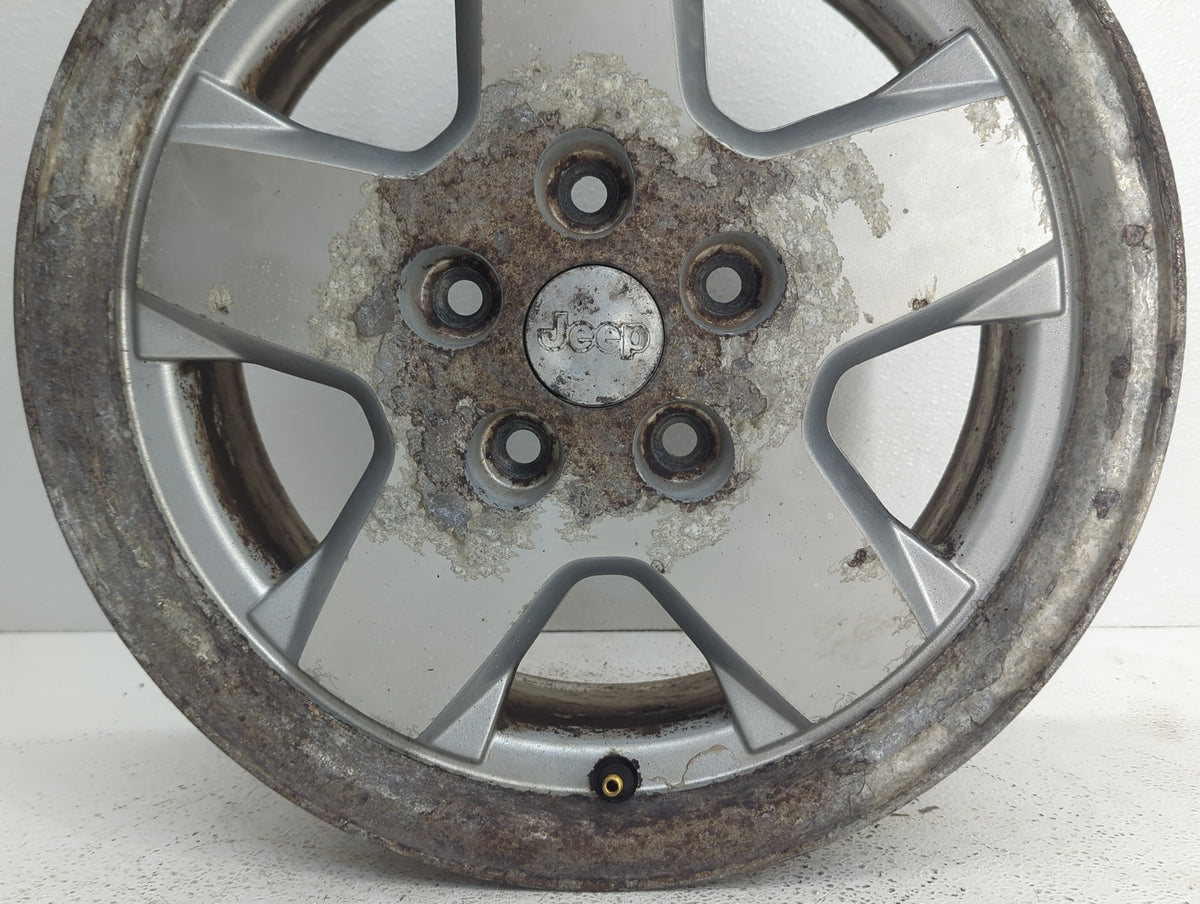 2002-2007 Jeep Liberty Oem Wheel Rim 823116 - Oemusedautoparts1.com