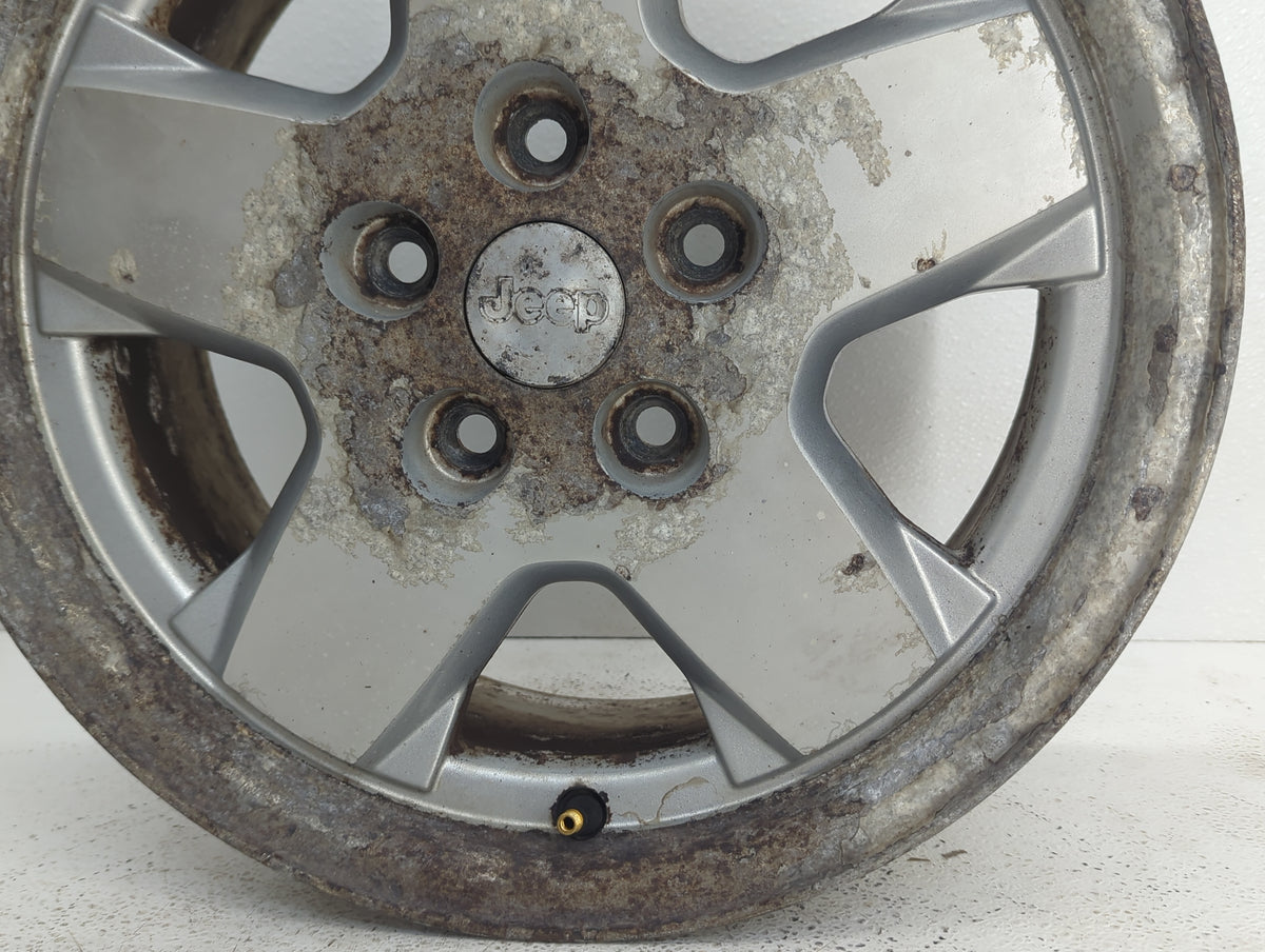 2002-2007 Jeep Liberty Oem Wheel Rim 823116 - Oemusedautoparts1.com