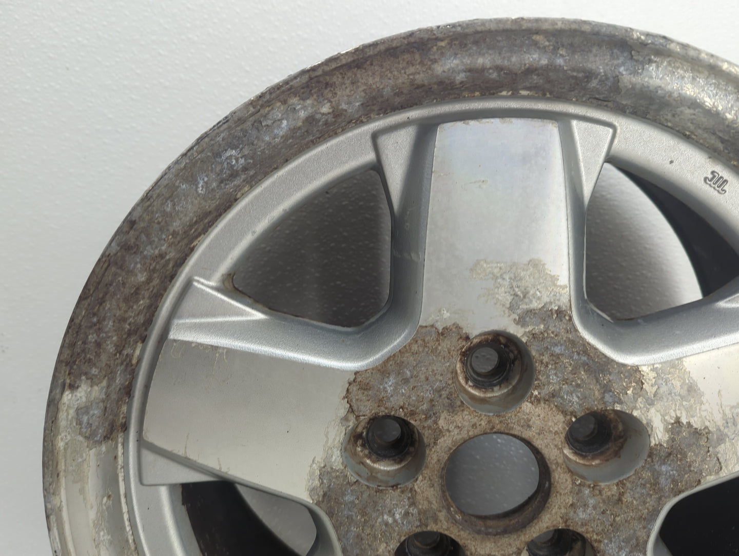 2002-2007 Jeep Liberty Oem Wheel Rim 823117 - Oemusedautoparts1.com