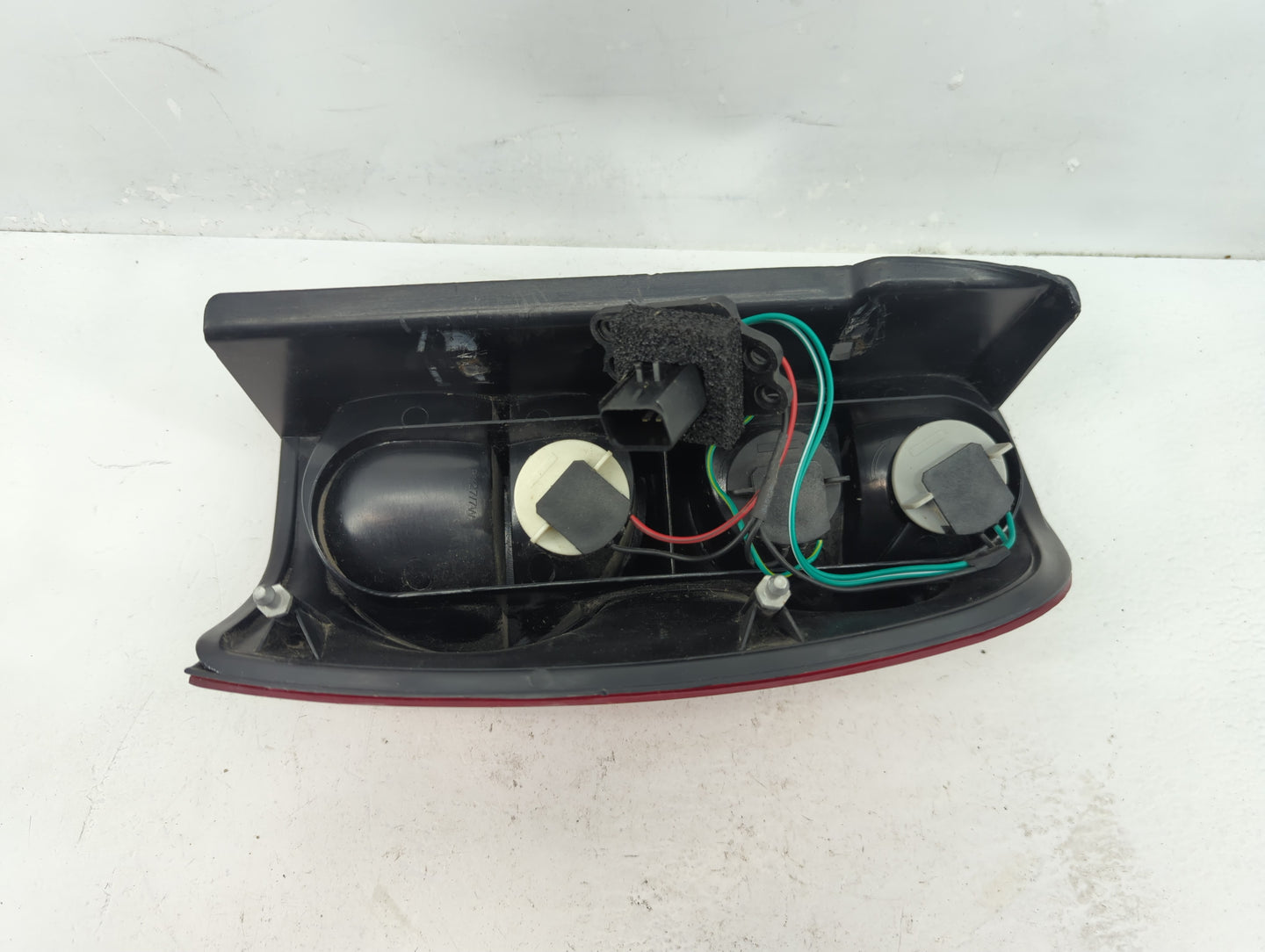 2002-2004 Jeep Liberty Tail Light Assembly Driver Left OEM Fits Fits 2002 2003 2004 OEM Used Auto Parts - Oemusedautoparts1.