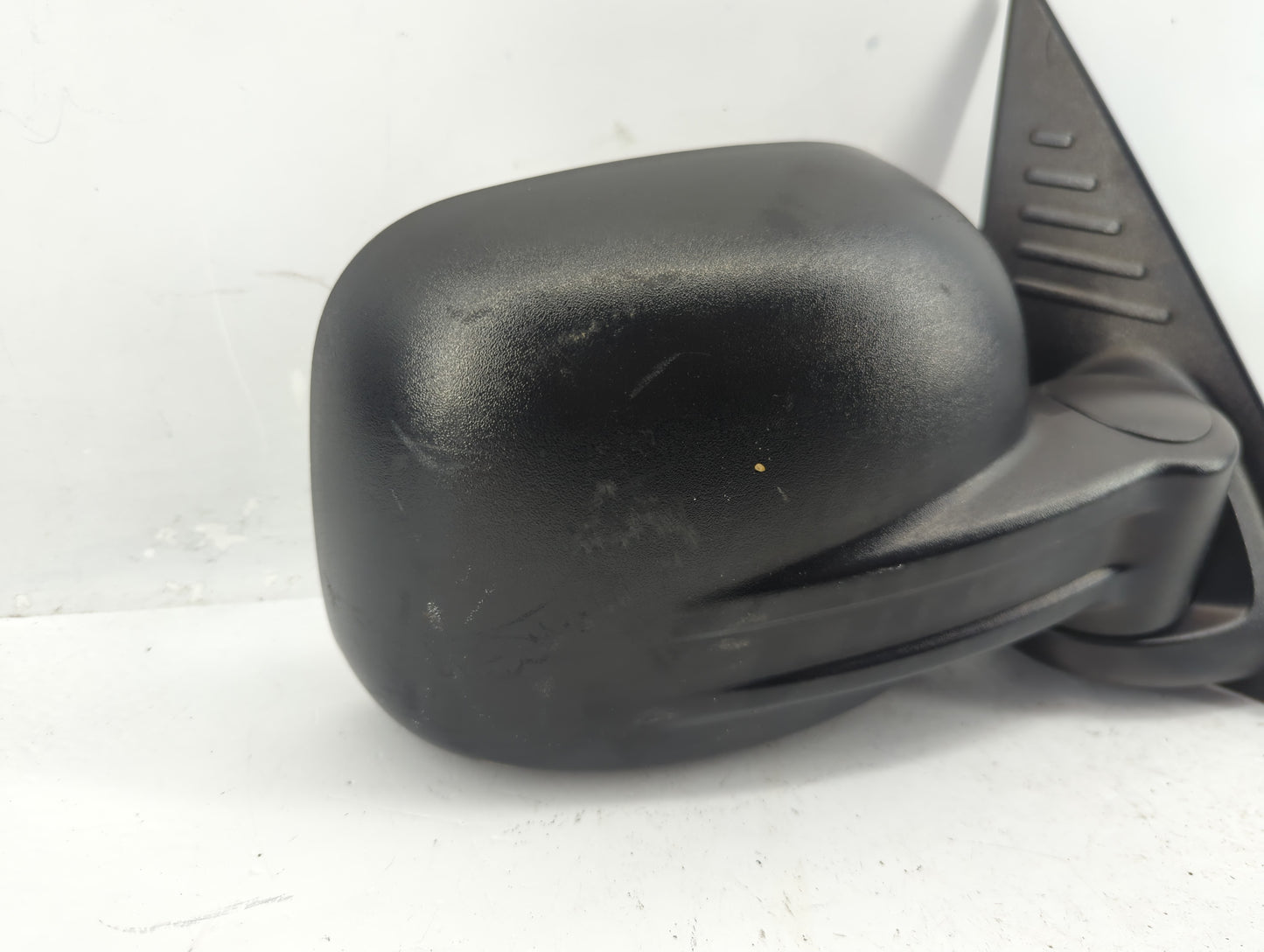 2002-2007 Jeep Liberty Passenger Side View Mirror - Right Door Mirror OEM Used - Oemusedautoparts1.com