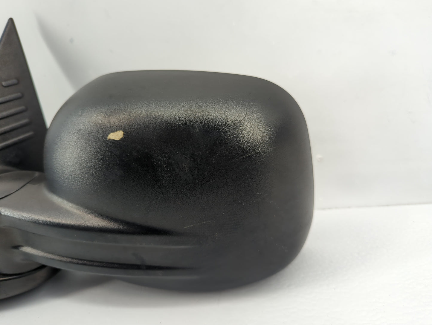 2002-2007 Jeep Liberty Driver Side View Mirror - Left Door Mirror OEM Used - Oemusedautoparts1.com