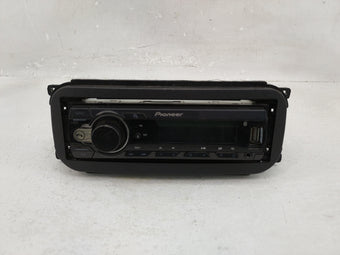 compare product 2002-2007 Jeep Liberty Radio AM FM Cd Player Receiver Replacement Fits Fits 2002 2003 2004 2005 2006 2007 OEM Used Auto Parts
