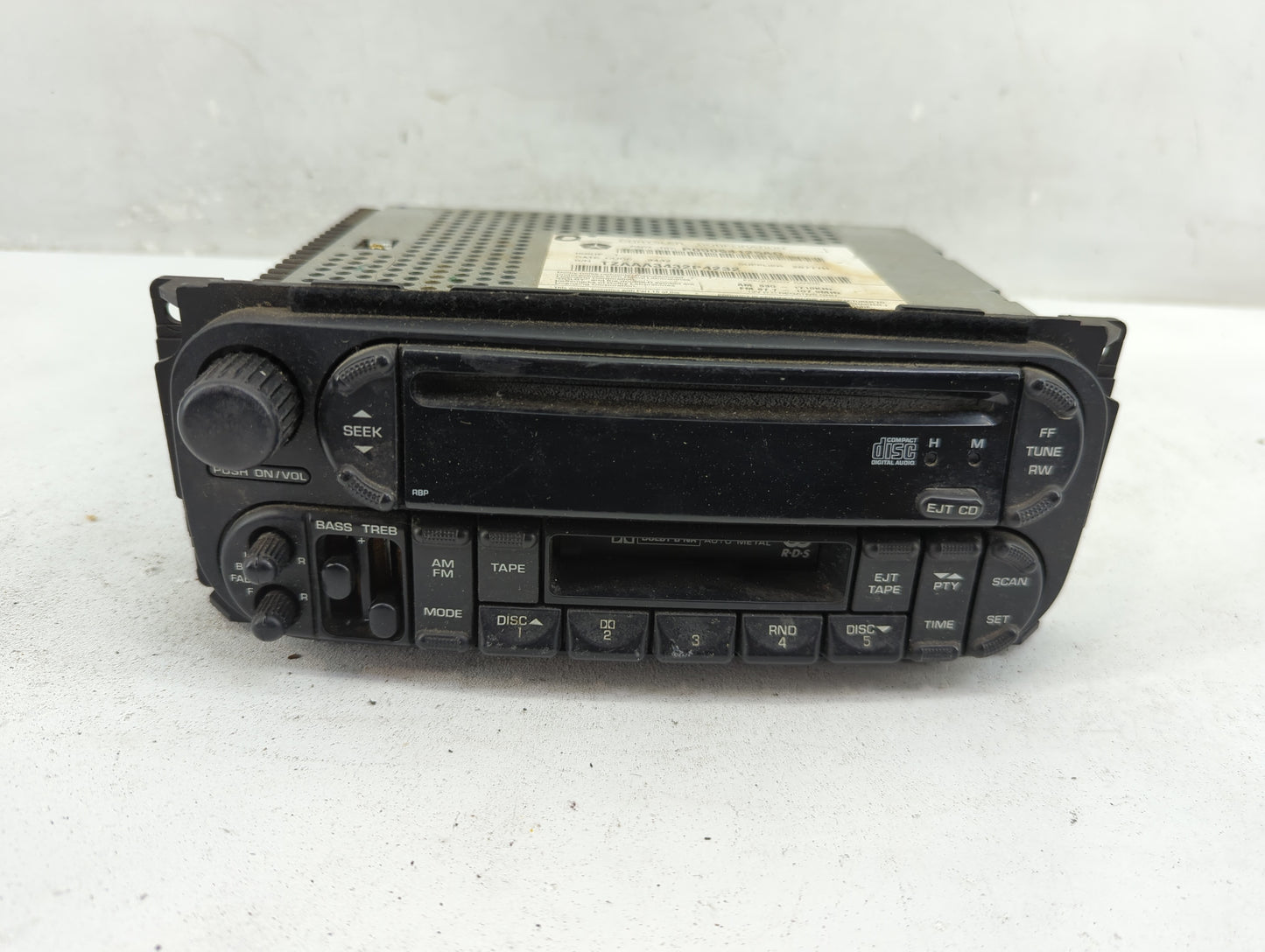 2002-2007 Jeep Liberty Radio AM FM Cd Player Receiver Replacement P/N:P05064125AD Fits Fits 2002 2003 2004 2005 2006 2007 OE