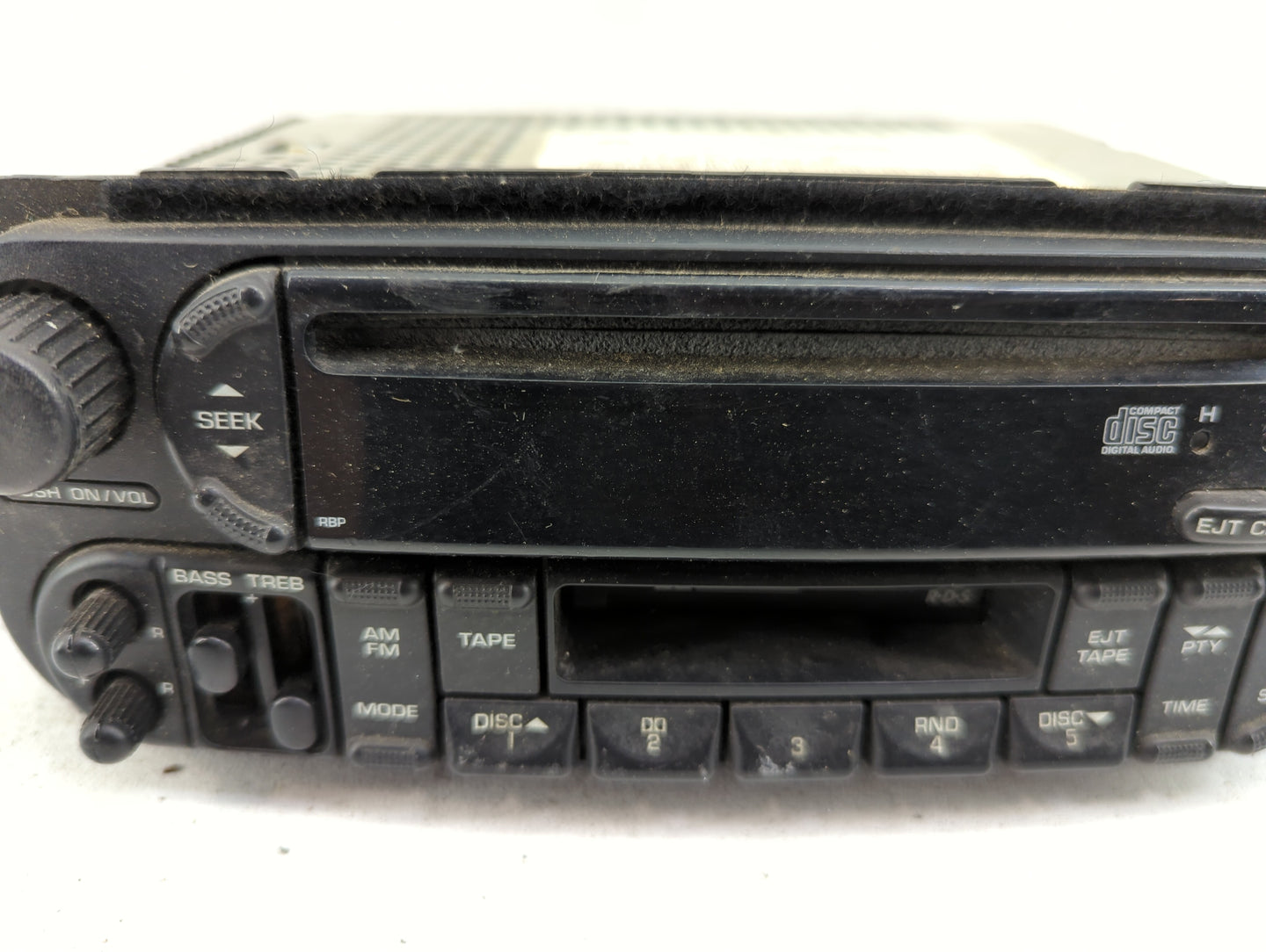 2002-2007 Jeep Liberty Radio AM FM Cd Player Receiver Replacement P/N:P05064125AD Fits Fits 2002 2003 2004 2005 2006 2007 OE