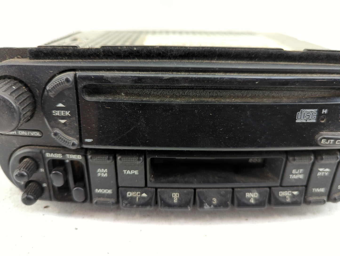 2002-2007 Jeep Liberty Radio AM FM Cd Player Receiver Replacement P/N:P05064125AD Fits Fits 2002 2003 2004 2005 2006 2007 OE
