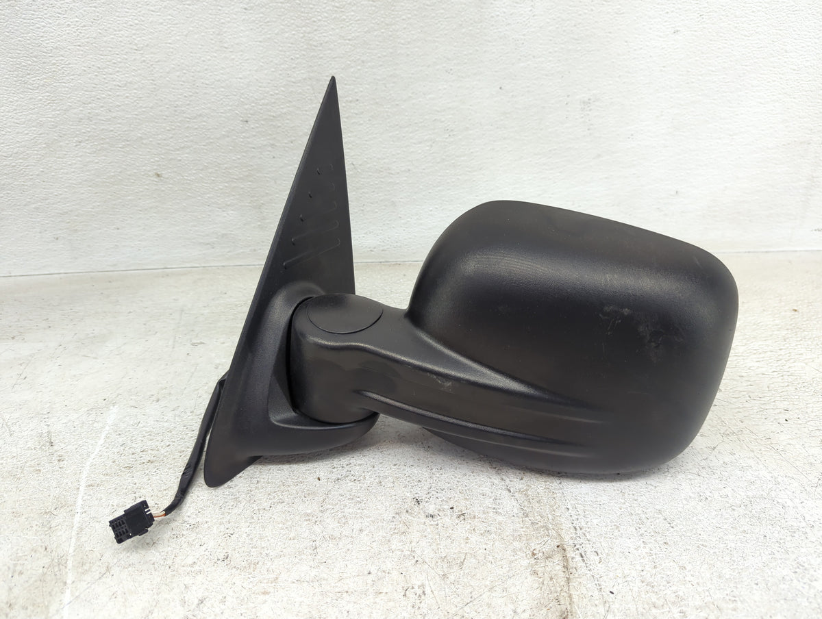 Jeep Liberty Driver Left Side View Manual Door Mirror 982469 - Oemusedautoparts1.com