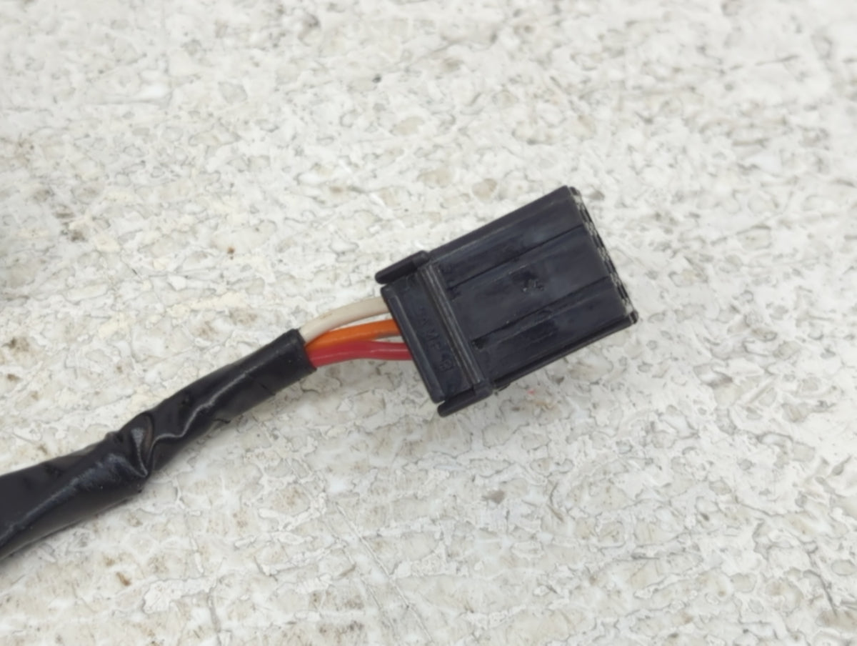 Jeep Liberty Driver Left Side View Manual Door Mirror 982469 - Oemusedautoparts1.com