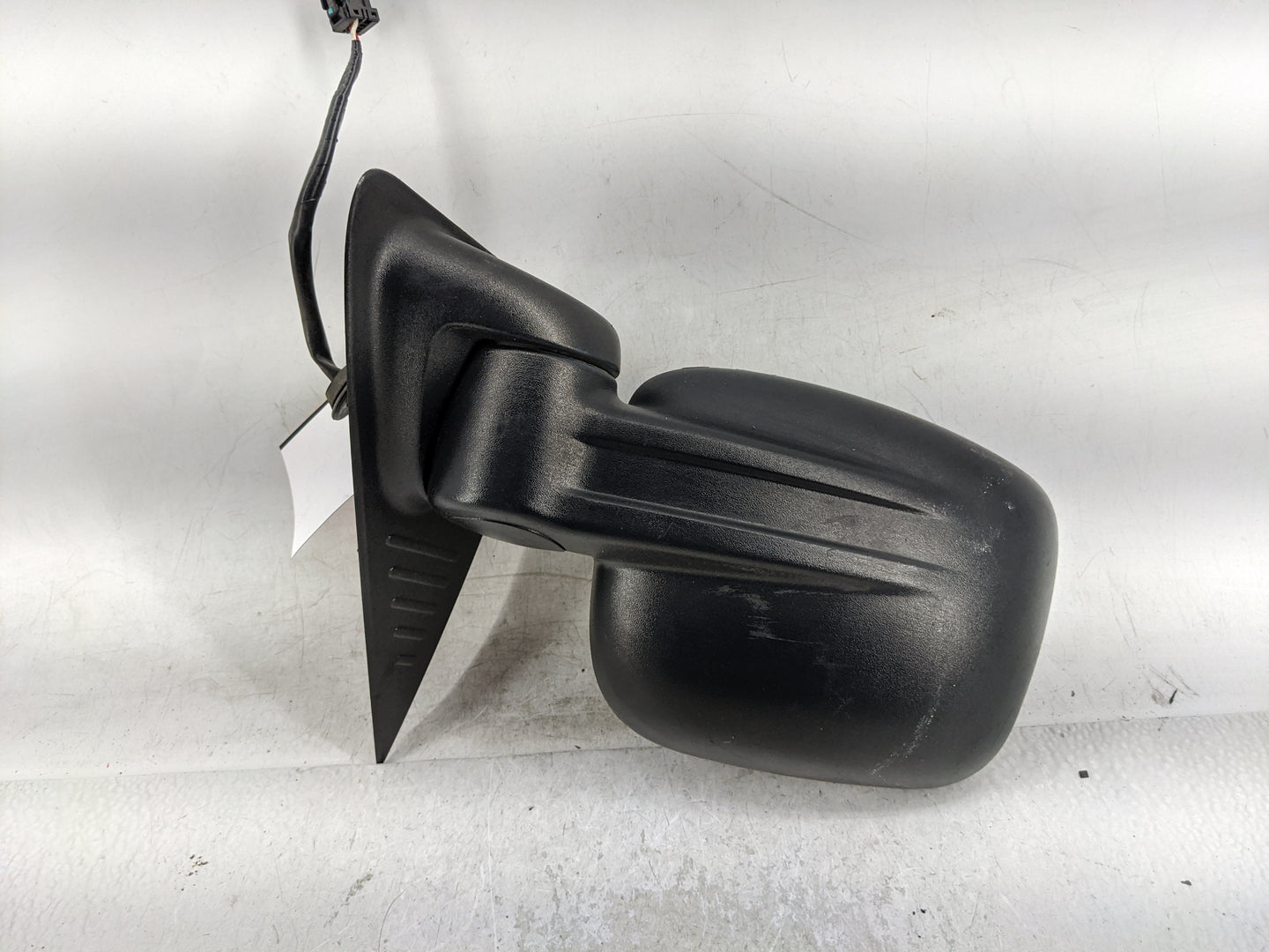 2002-2007 Jeep Liberty Driver Side View Mirror - Left Door Mirror OEM Used - Oemusedautoparts1.com