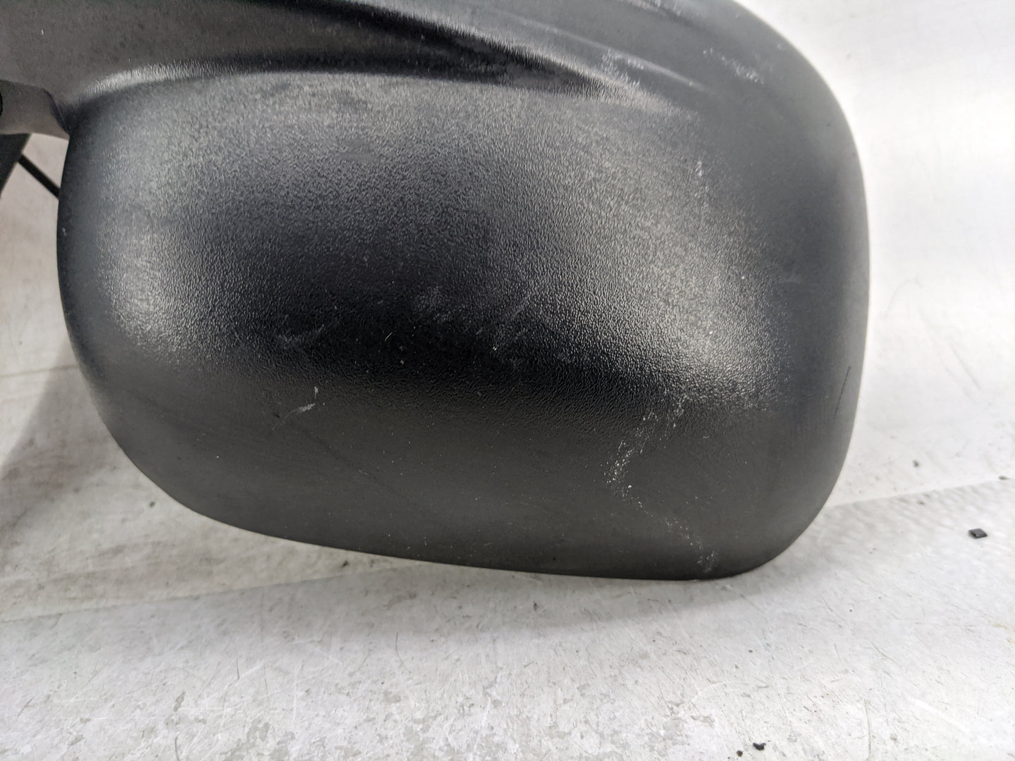 2002-2007 Jeep Liberty Driver Side View Mirror - Left Door Mirror OEM Used - Oemusedautoparts1.com