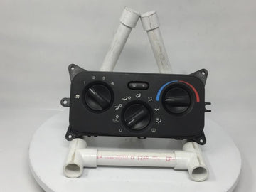 2003 Jeep Liberty Climate Control Module Temperature AC/Heater Replacement P/N:P55037533AD Fits Fits 2002 OEM Used Auto Part