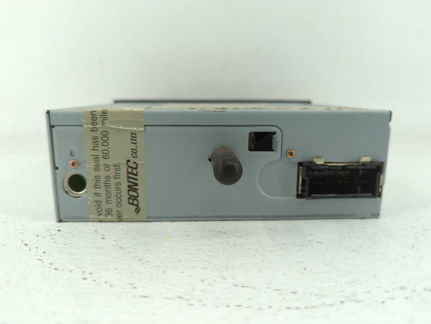 2003-2005 Kia Rio Radio AM FM Cd Player Receiver Replacement P/N:96160FD110 A02018A, 96160FD111 Fits Fits 2003 2004 2005 OEM