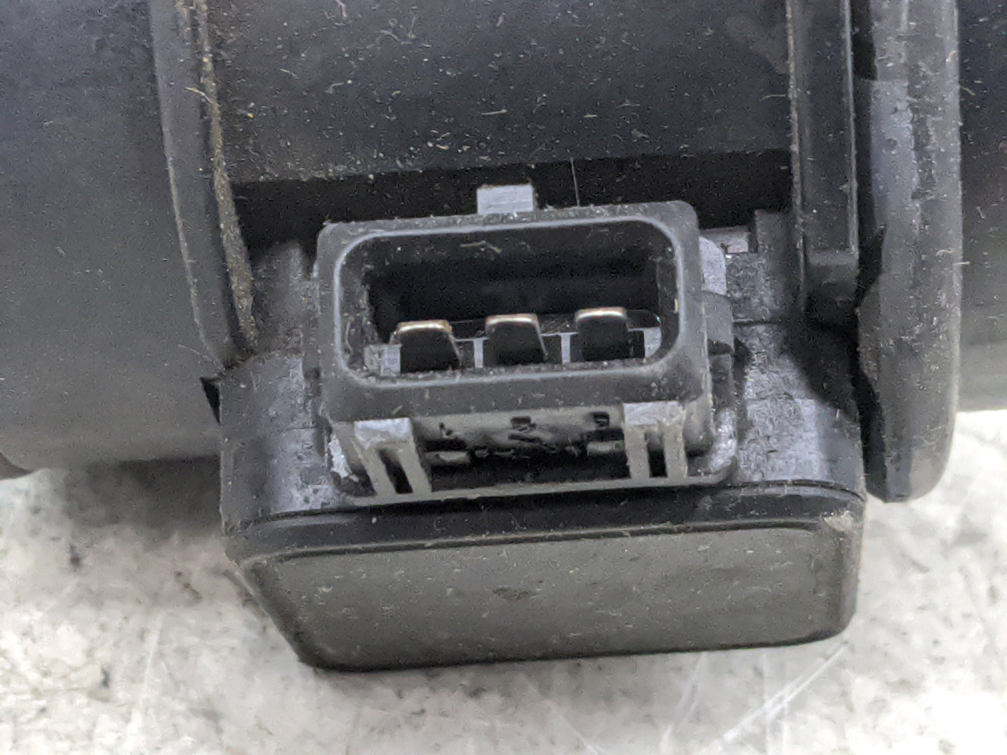 2001-2005 Kia Rio Mass Air Flow Meter Maf - Oemusedautoparts1.com