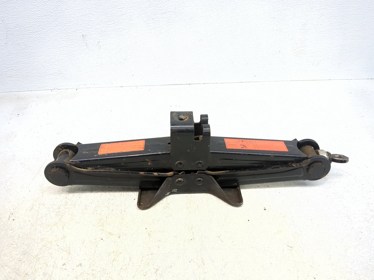 2003 Kia Sedona Spare Scissor Car Jack Black - Oemusedautoparts1.com
