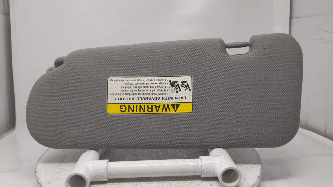 2002-2005 Kia Sedona Sun Visor Shade Replacement Passenger Right Mirror Fits Fits 2002 2003 2004 2005 OEM Used Auto Parts - 