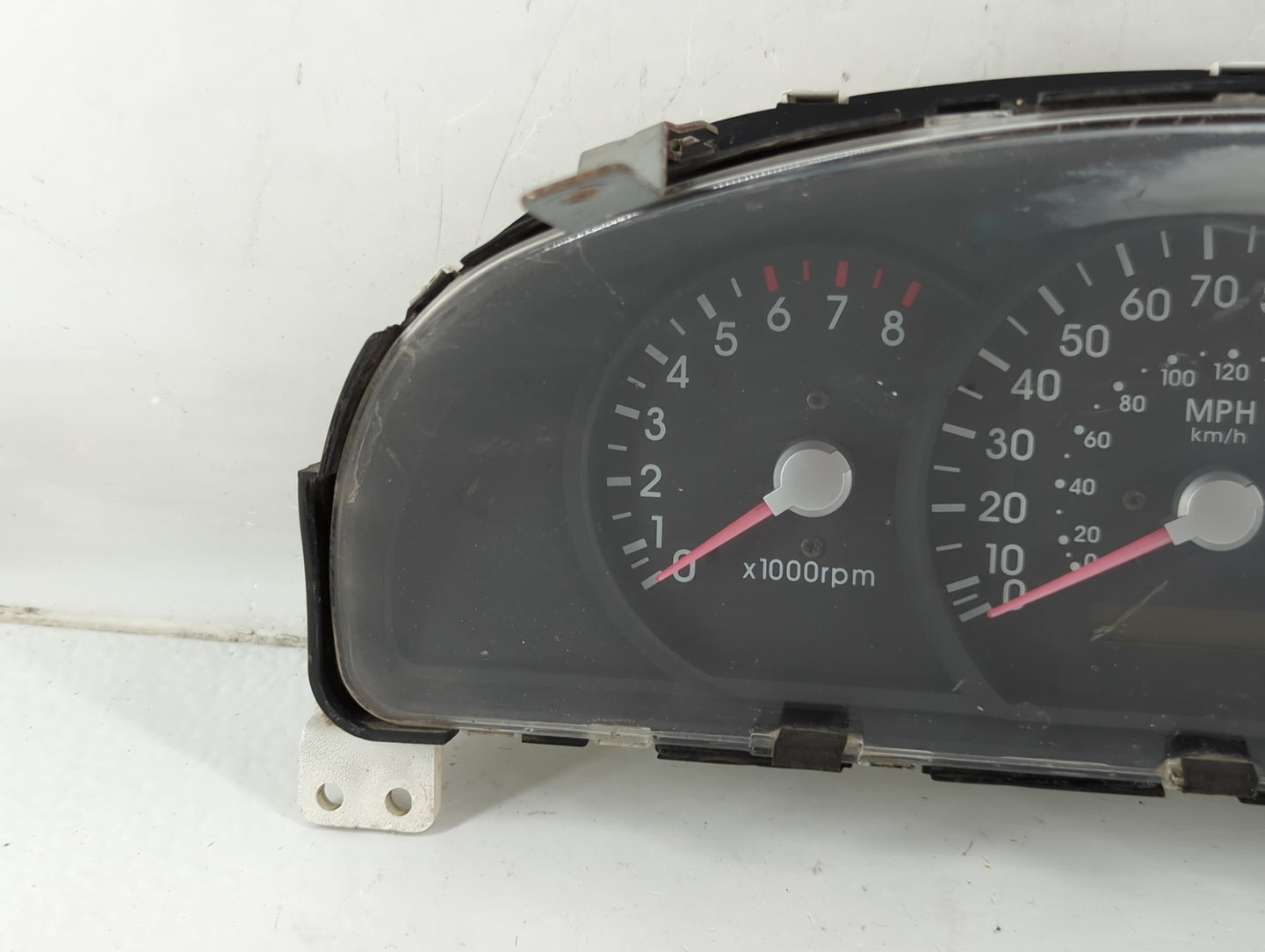 2003-2004 Kia Sorento Instrument Cluster Speedometer Gauges P/N:94001-3E045 Fits Fits 2003 2004 OEM Used Auto Parts - Oemuse